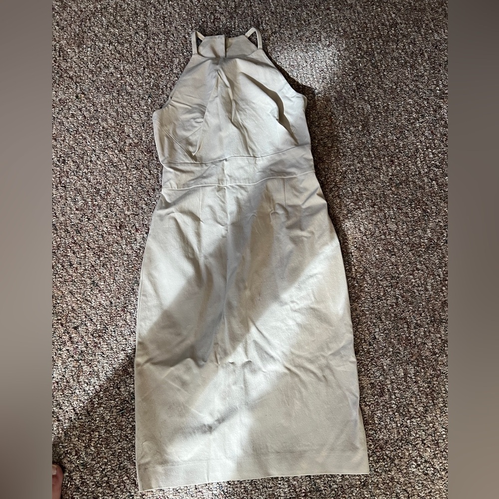 Elegant Beige Sleeveless Dress - new with tag banana republic
